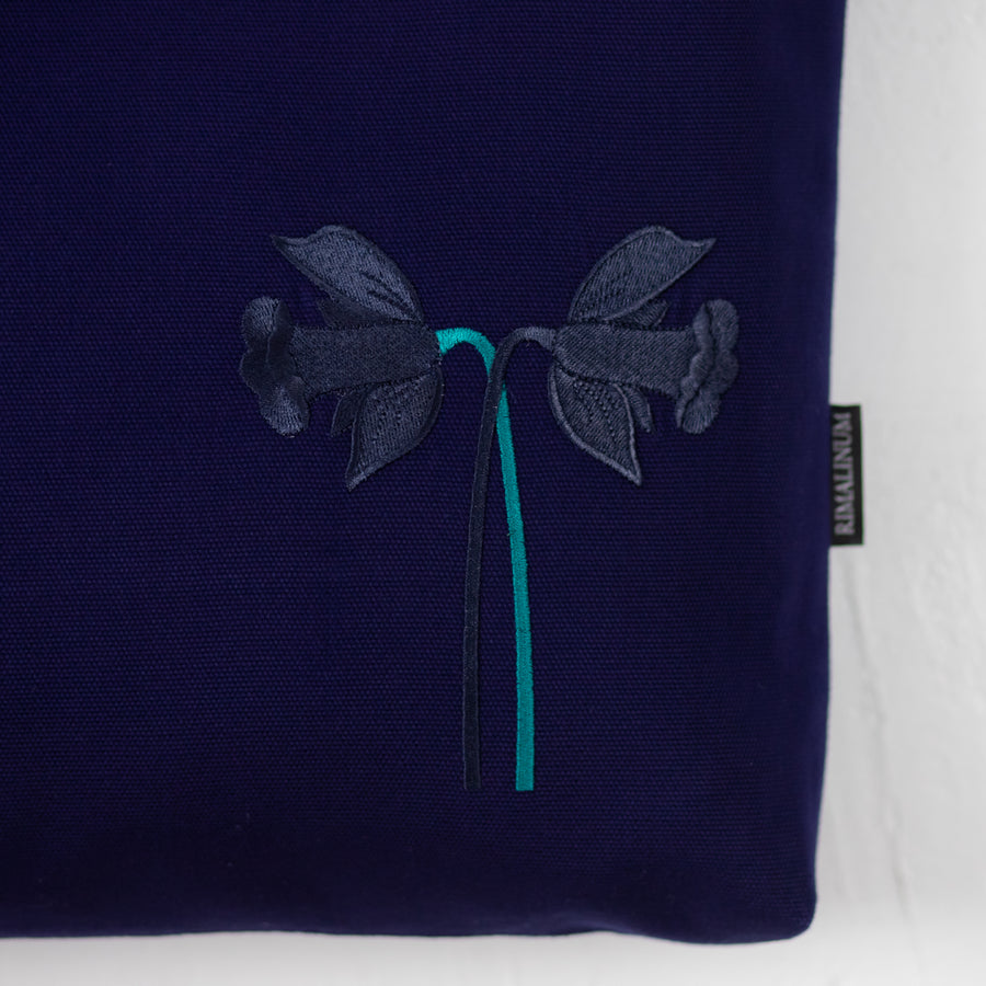 purple cotton canvas bag with daffodil embroidery from Rimalinum Vilnius Lithuania