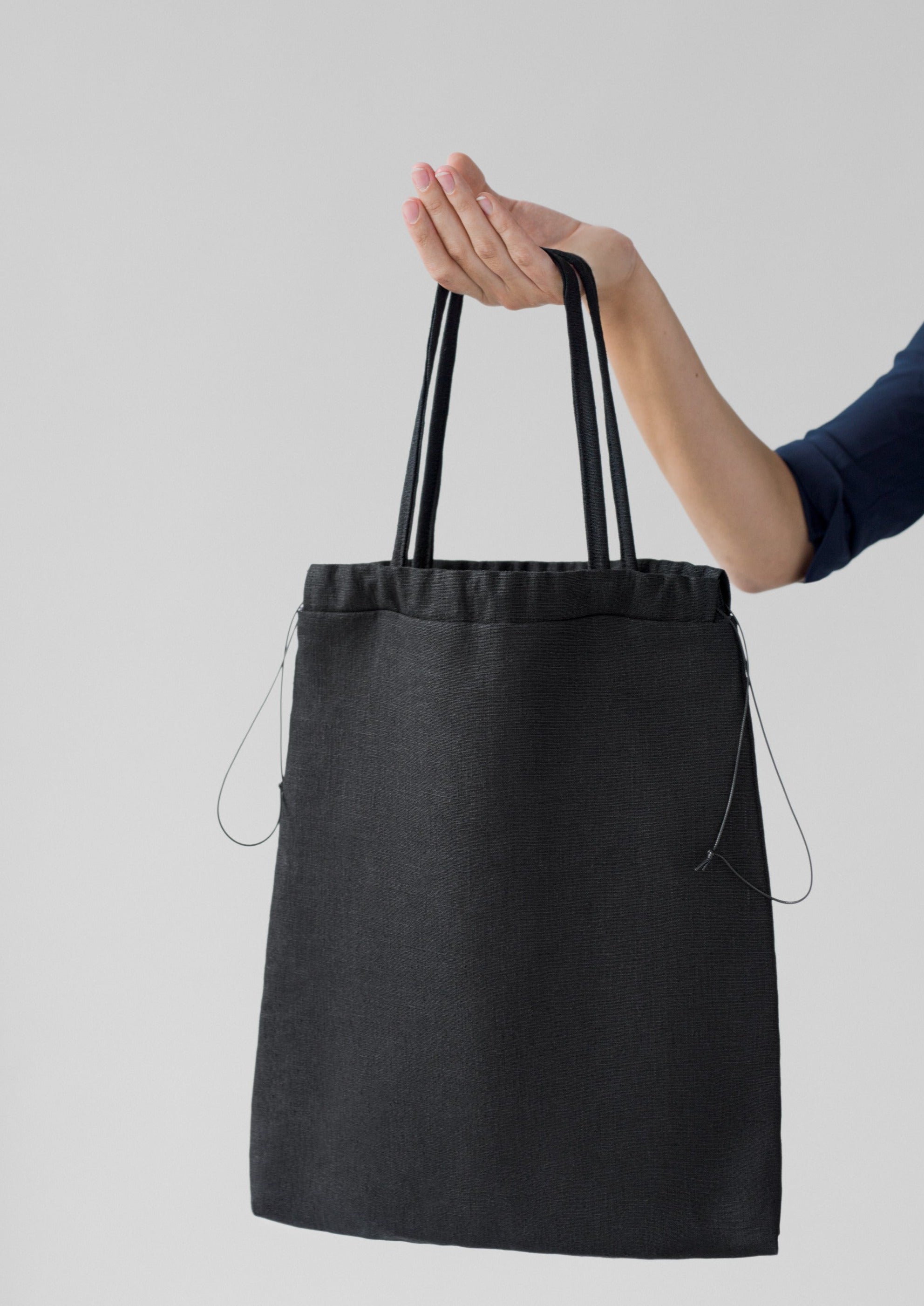 Classic Drawstring Black Linen Shoulder Tote Bag RIMALINUM