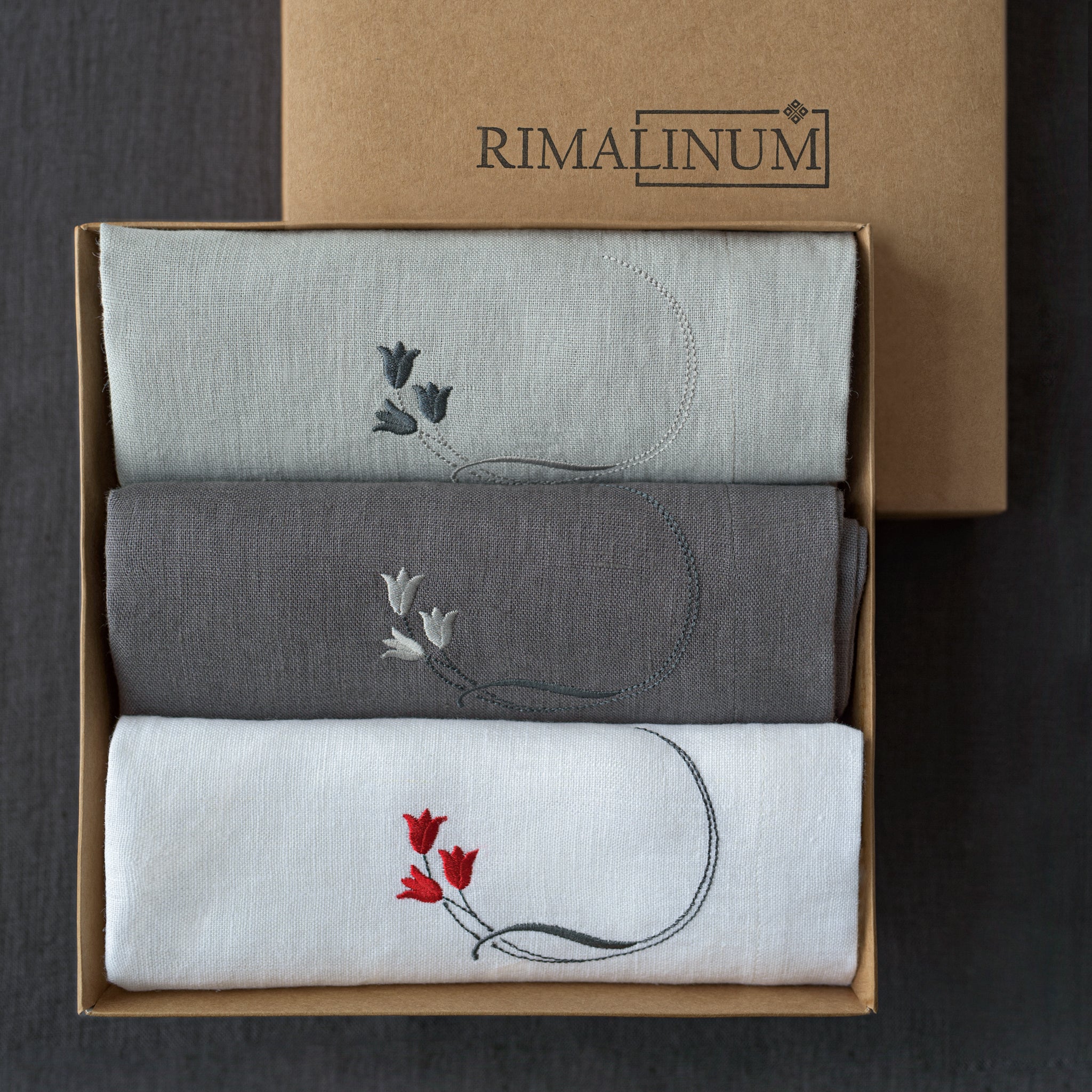 Linen Napkins Set of 6 / Washed Handmade Linen Napkins in Charcoal 