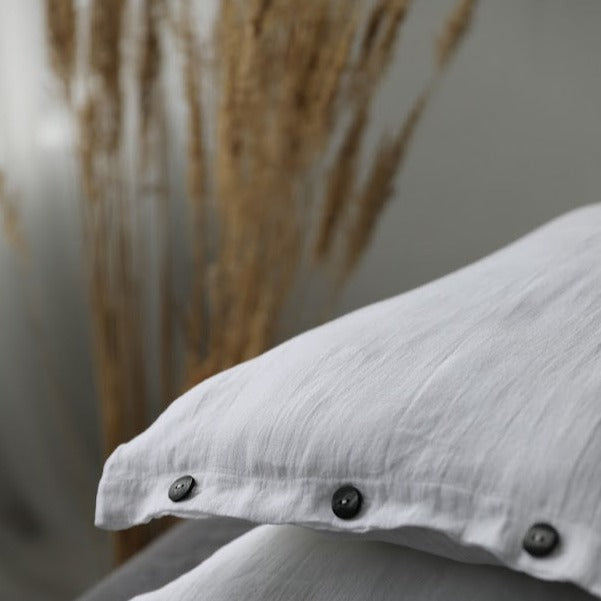 White  Rimalinum pillowcase "Mariana"