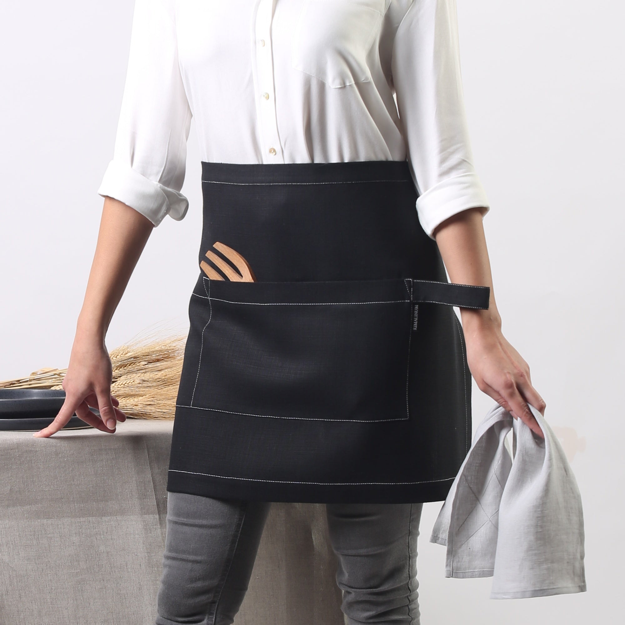 Rimalinum handmade black linen waist apron for home use