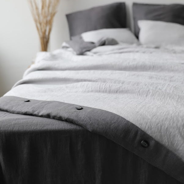 Two tones linen duvet cover with buttons
