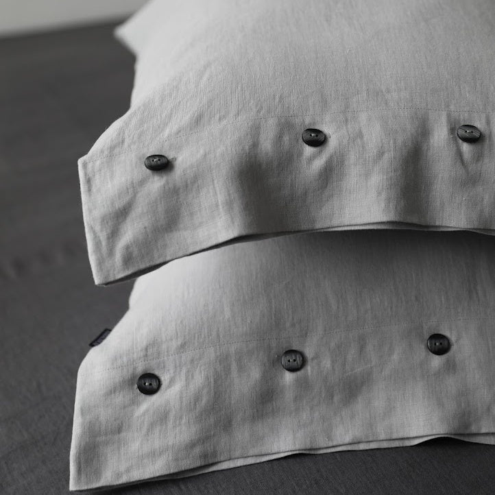 Linen Pillowcases with side buttons "Beatrice"